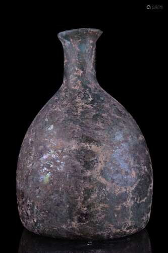 ANCIENT ROMAN GLASS FLASK