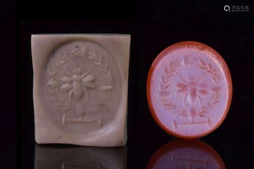 ROMAN PINK CARNELIAN INTAGLIO WITH A BEE