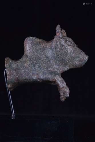 ROMANO-CELTIC BRONZE BULL PROTOME