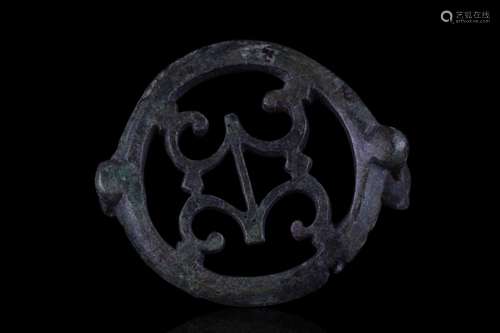 ROMAN BRONZE OPEN-WORK BROOCH