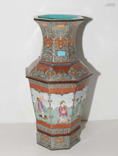 Grosse Vase