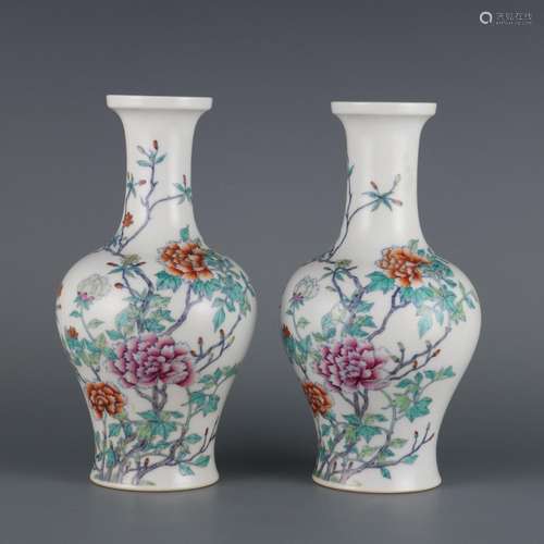 Doucai Peony Flower Appreciation Vase