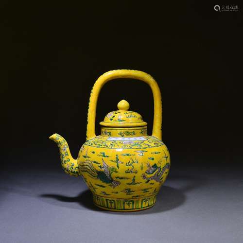 Yellow-glazed three-color teapot with dragon and phoenix pat...