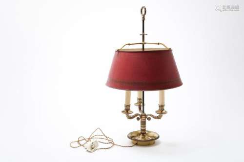 Vergulde bouilotte lamp met rode kap