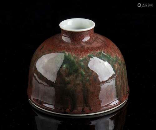 A RED-GREEN GLAZED PORCELAIN TAIBAIZUN WATER POT