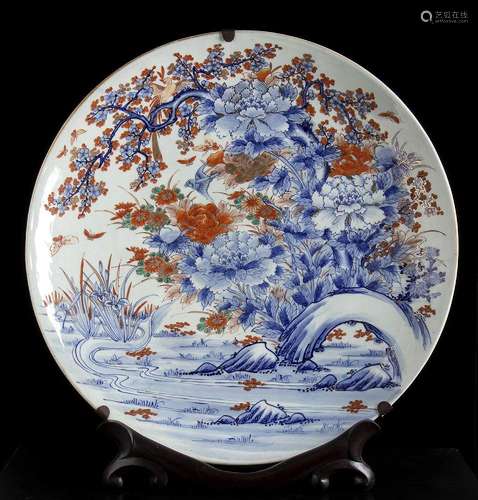 A POLYCHROME ENAMELED AND GILT ‘ARITA’ PORCELAIN VERY LARGE ...