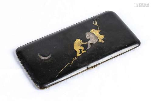 A A PARTIALLY GILT METAL ‘KOMAI’ STYLE PORTABLE CIGARETTE CA...