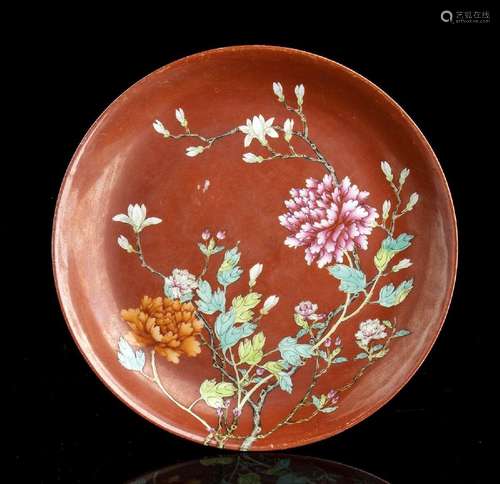 A POLYCHROME ENAMELED PORCELAIN DISH