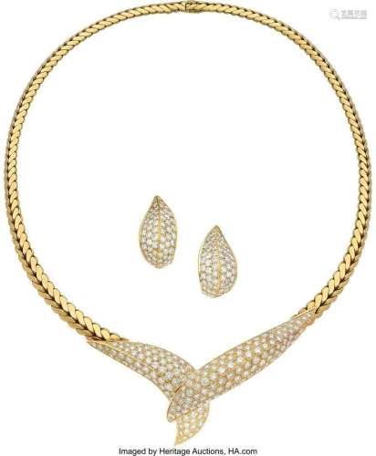 Fred Diamond, Gold Jewelry Suite, French  Stones: Full-cut d...
