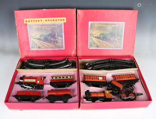 A Modelcraft Train gauge O battery-operated passenger set an...