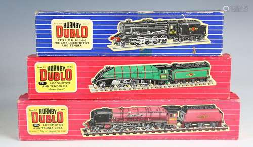 A collection of Hornby Dublo two-rail items