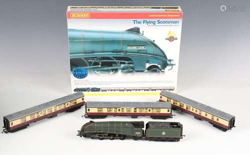 Hornby gauge OO R.2089 The Flying Scotsman train pack