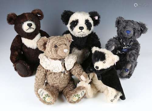 Ten modern Steiff teddy bears