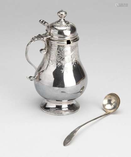 A Dutch silver mustard pot and spoon