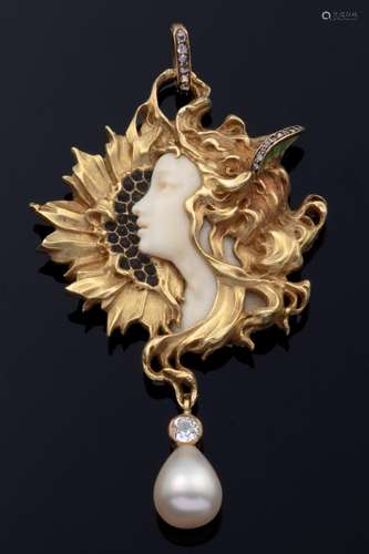 An antique gold Art Nouveau pendant, by Lucien Gautrait