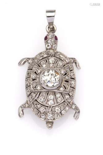 A Belle Epoque diamond pendant