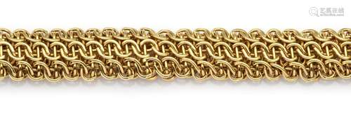 An 18k gold bracelet