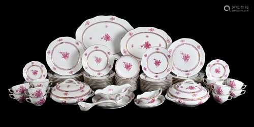 A MODERN HEREND CHINESE BOUQUET (PINK) PATTERN PART DINNER S...