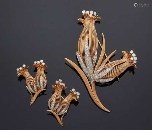 PARURE en fils d`or rose 750 mm et platine 850 mm composée d...