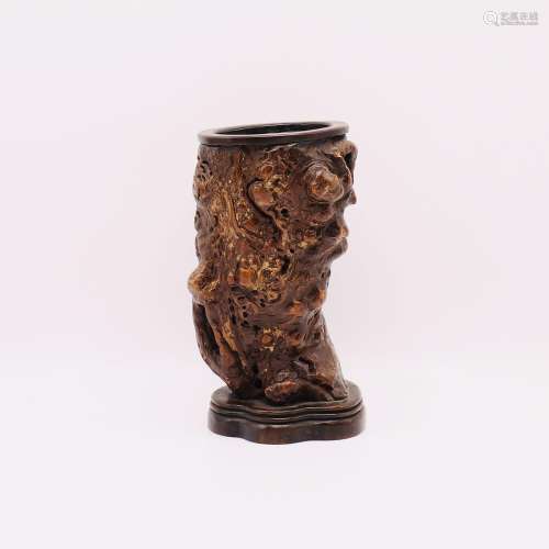 A CHINESE SCHOLAR CARVED BRUSH POT, BITONG, QING DYNASTY (16...