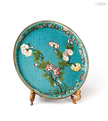 A CHINESE CLOISONNE DISH, QING DYNASTY (1644-1911)