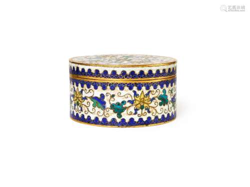 A CHINESE CLOISONNE LIDDED BOX, QING DYNASTY (1644-1911)