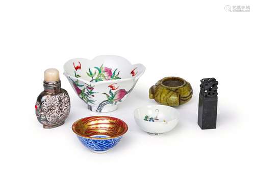 ASSORTMENT OF CHINESE BOWLS, SNUFF BOTTLE & STAMP SEAL, ...