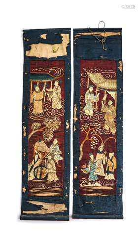 A PAIR OF CHINESE SILK EMBROIDERY HANGINGS, QING DYNASTY (16...