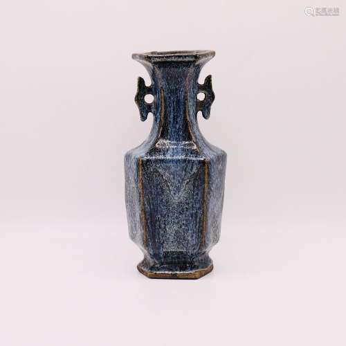 A CHINESE BLUE FLAMBE TWIN HANDLE HEXAGONAL VASE, QING DYNAS...