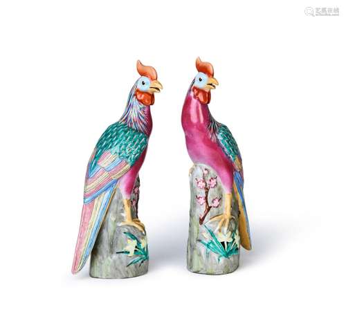 A PAIR OF CHINESE FAMILLE ROSE MODELS OF PHEASANTS, QING DYN...