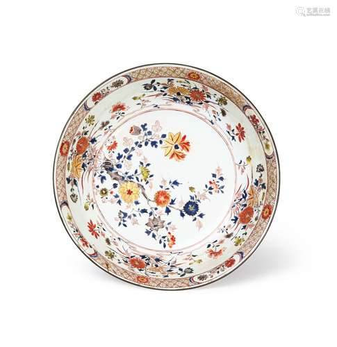 A CHINESE IMARI BASIN, KANGXI PERIOD (1662-1722)