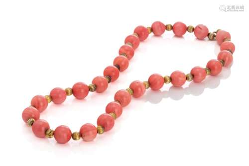 CHINESE CORAL BEADED NECKLACE