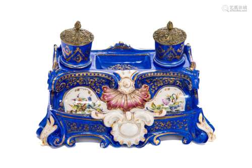 19th C CONTINENTAL PORCELAIN INKSTAND