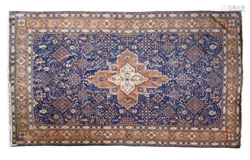Persian hand-knotted wool rug, mid-20th century