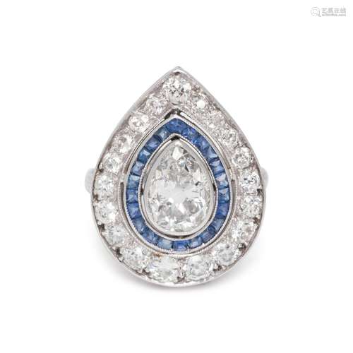 DIAMOND AND SAPPHIRE RING