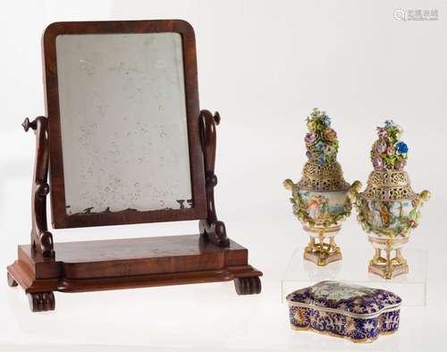 Pair of porcelain potpourris following models from Meissen, ...