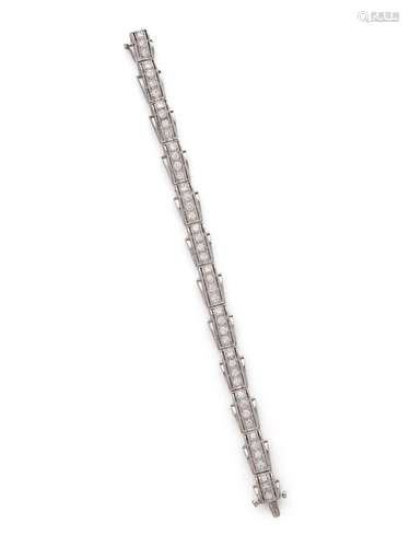 WHITE GOLD AND DIAMOND BRACELET