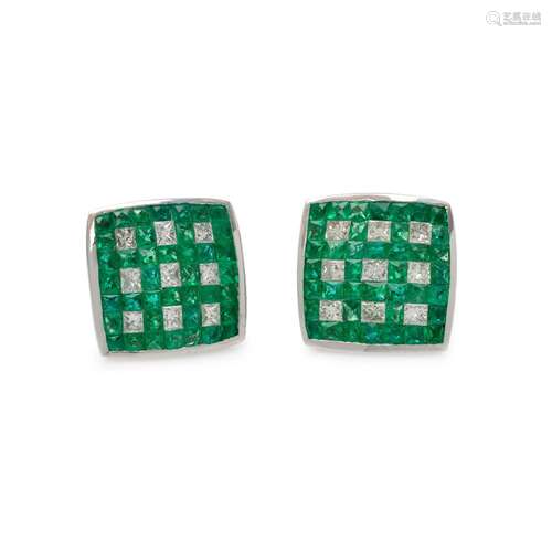 EMERALD AND DIAMOND CUFFLINKS