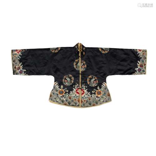 A FUR-LINED EMBROIDERED SILK LADY'S WINTER JACKET Late Qing ...