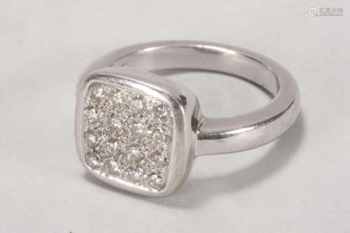 Jan Logan 18ct White Gold & Diamond Ring,