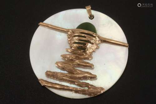 Japanese 9ct Gold, Jade & Mother of Pearl Pendant,