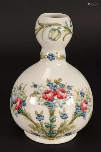 William Moorcroft Macintyre Vase,