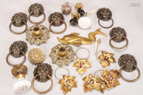 Quantity of Door Knobs,