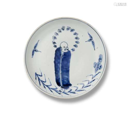 A CHINESE BLUE AND WHITE PORCELAIN BODHIDHARMA DISH, TIANQI ...
