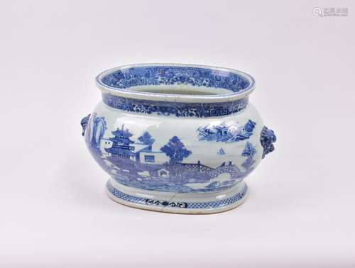 A CHINESE BLUE AND WHITE PORCELAIN WINE COOLER, QING DYNASTY...