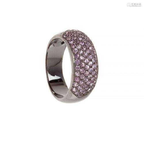 Ring in 18 kt white gold, bathed in ruthenium, with the fron...