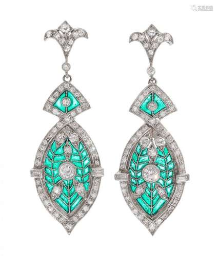 Pair of long earrings with movement, in 18k white gold, diam...