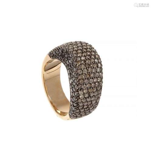 Ring in 18 kt rose gold, with a ruthenium-plated front, and ...
