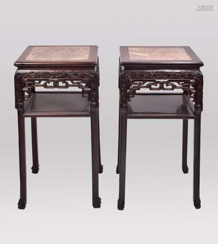 λ A PAIR OF CHINESE MARBLE-INSET SQUARE ROSEWOOD STANDS, LAT...