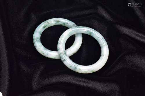 A PAIR OF JADEITE BANGLES WITH HONG KONG JADE & STONE LA...